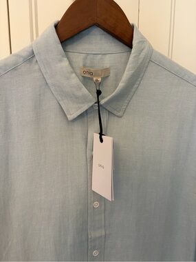 Onia Men's Light Blue Linen Button-Up Shirt